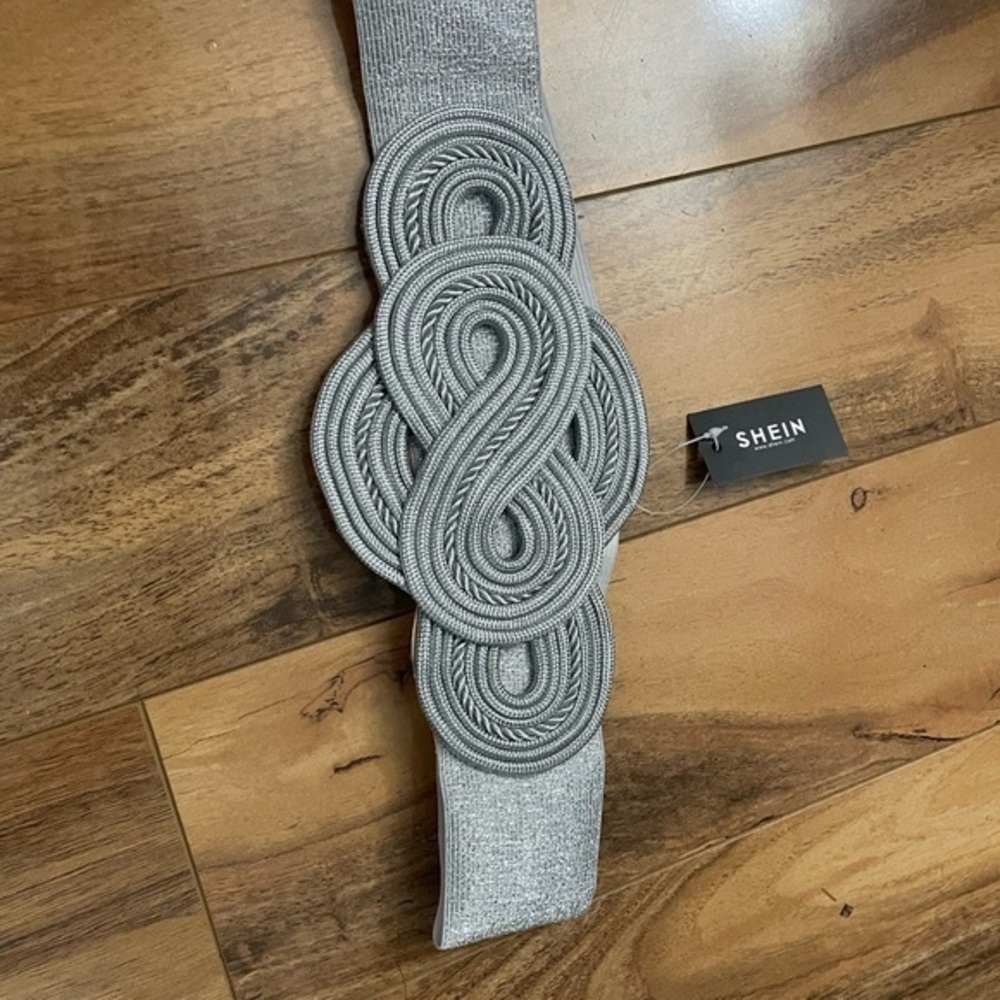 SHEIN Silver Elastic Belt with Looped Design